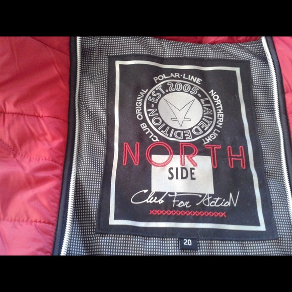 Coats - Picture 2 of 8